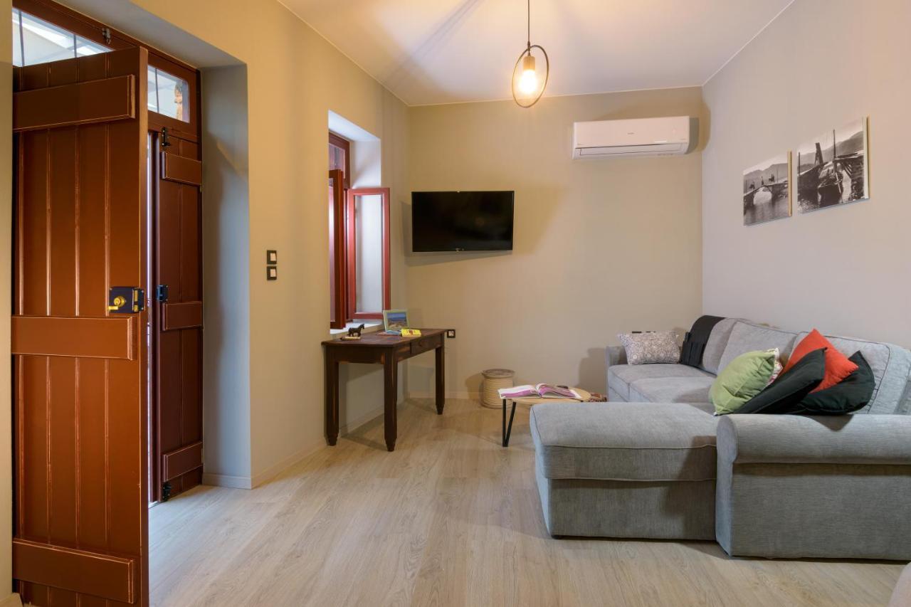 Pavlakis Lemon-Tree House Villa เอลุนดา ภายนอก รูปภาพ
